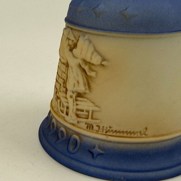 M.J. Hummel Christmas Bell "Letter To Santa Claus" 1990 Second Edition Porcelain - Picture 11 of 14
